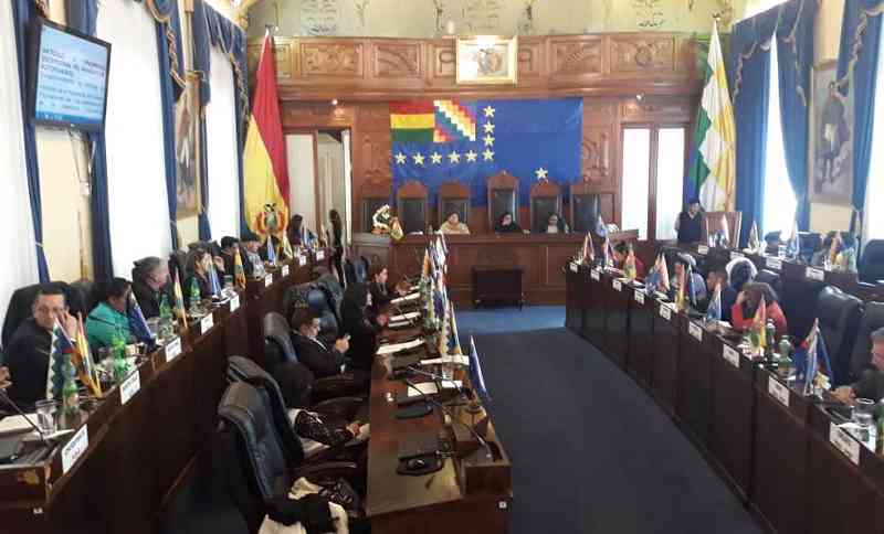 Senado aprueba créditos para pagar el Bono Contra el Hambre