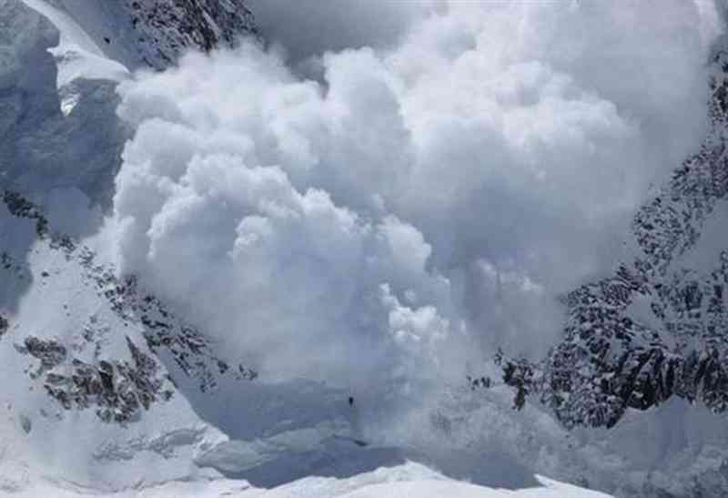 Avalancha deja siete montañistas desaparecidos en el Himalaya