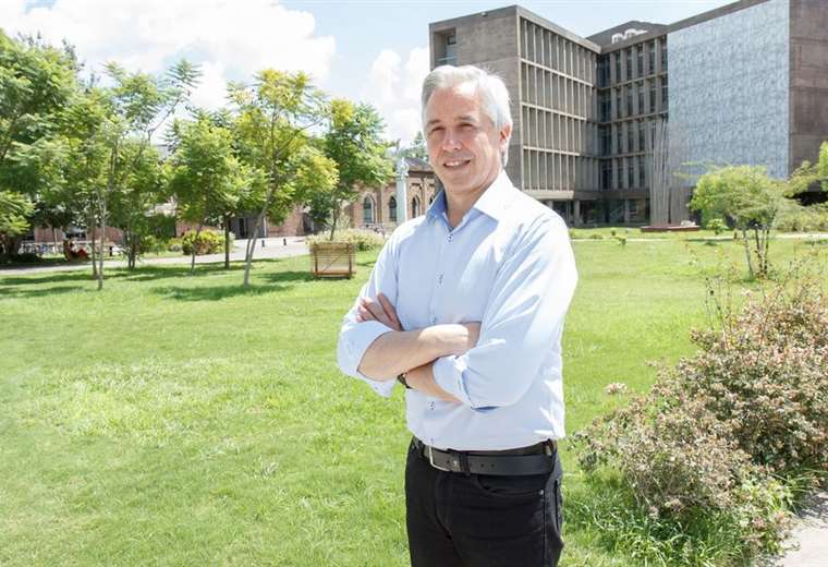 Una universidad argentina incluye en su plantel docente a García Linera