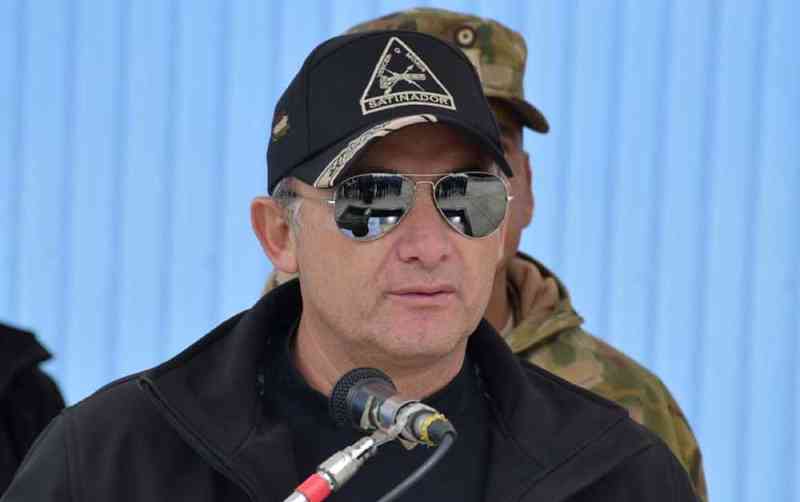 López advierte a policías sindicales del Chapare: “Se están pasando de la raya”