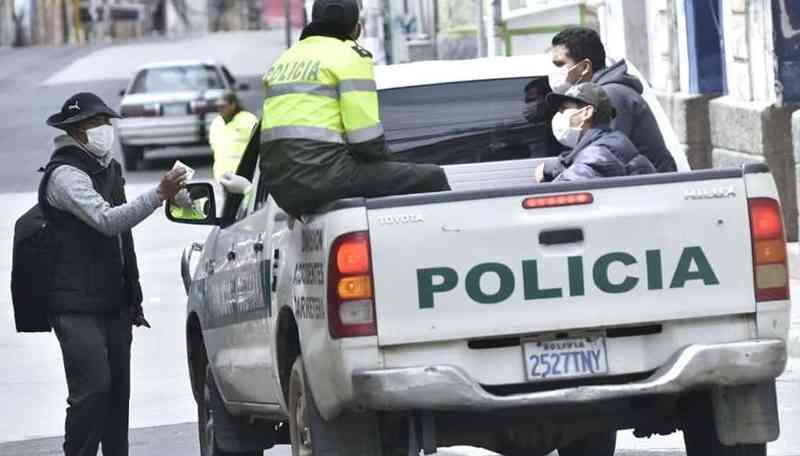 Un policía es aislado por sospecha de coronavirus y 1.334 infractores fueron arrestados 