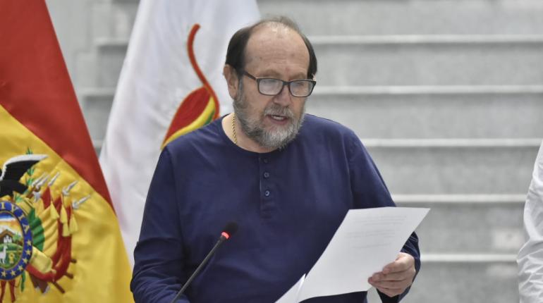 Seguro de vida para el personal de salud será de Bs 100 mil en caso de muerte o invalidez total 