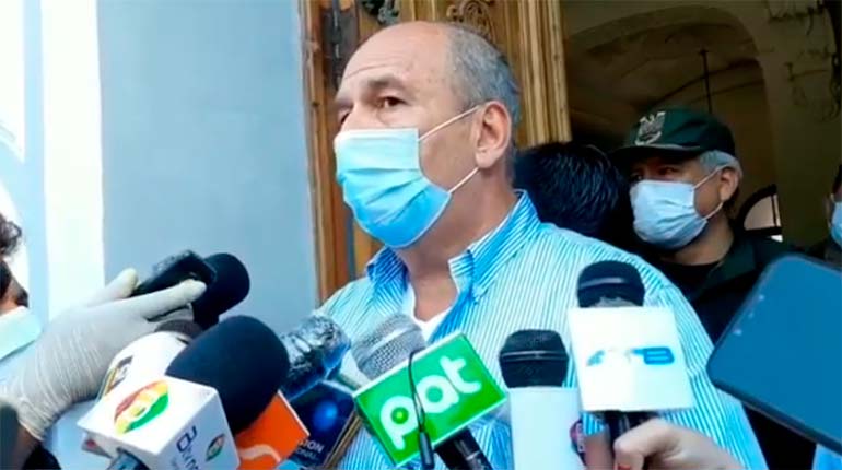 Gobierno admite uso de avión de la FAB para ayudar a una diputada de UD con problema de salud 
