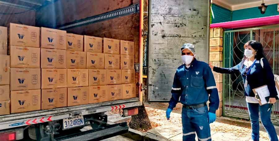Para ayudar a familias tarijeñas, COED recibe donación de víveres de industrias Venado y Embol S.A. 
