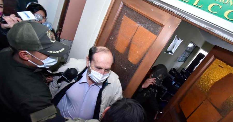 Declaraciones de aprehendidos destapan que Navajas se contactó con firma española para asegurar la compra de 170 respiradores