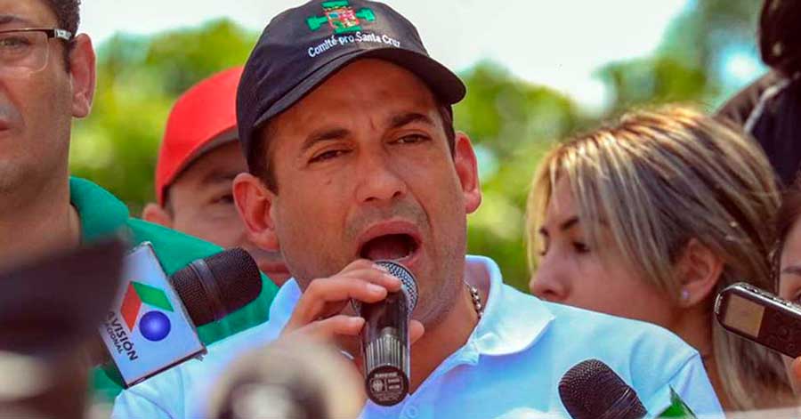Fiscalía admite denuncia contra Luis Fernando Camacho y su padre, por terrorismo