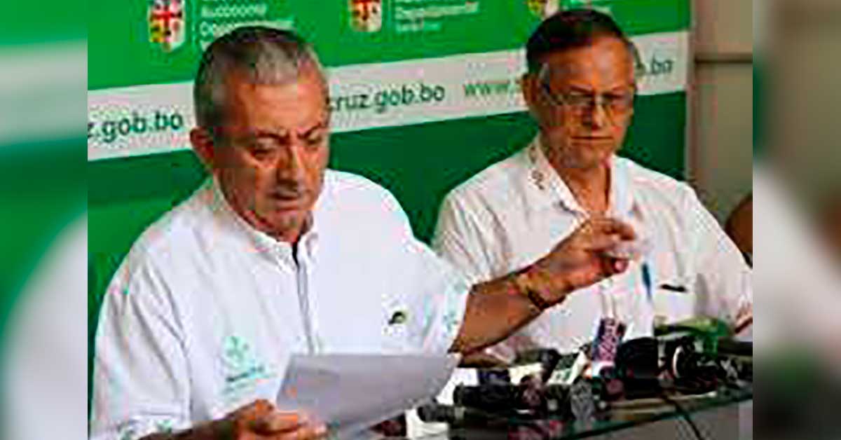 Óscar Urenda y Roberto Tórrez permanecen intubados luchando por sus vidas 