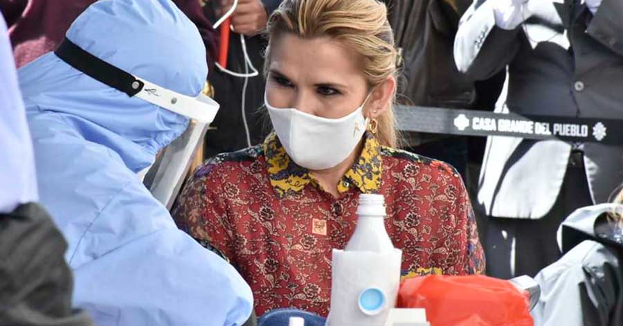 Covid-19: Áñez vive aislada y con severos protocolos de seguridad 