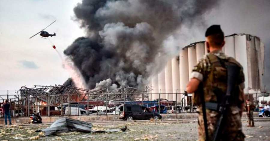 Al menos 73 muertos y 3.700 heridos en las explosiones en el puerto de Beirut 