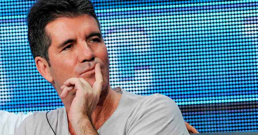 Simon Cowell fue hospitalizado de urgencia