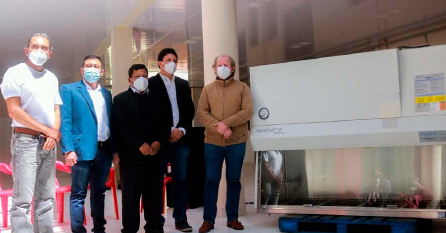 Gobernación y UAJMS consiguen para Tarija el segundo laboratorio para pruebas Covid-19