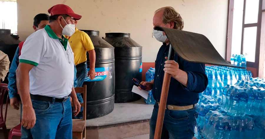 Tarija envía ayuda a Chuquisaca para aplacar el incendio en Macharetí