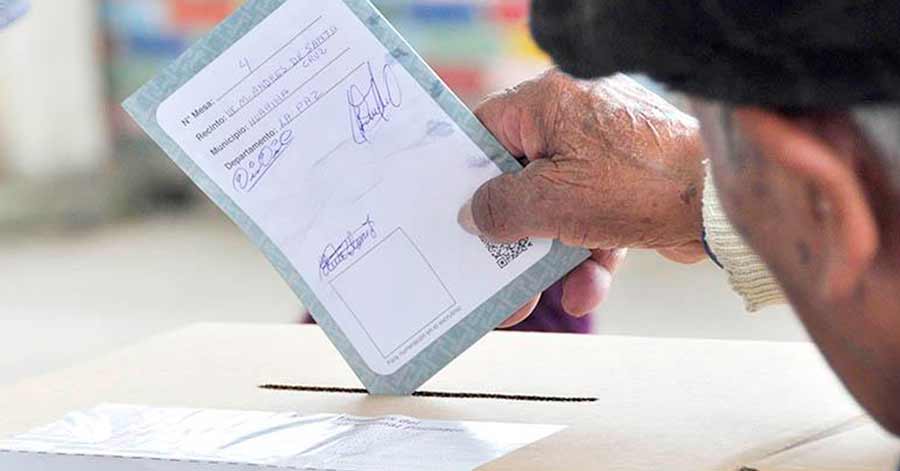 Salud pide responsabilidad a la población al ir a votar para evitar un incremento en los casos de Covid-19