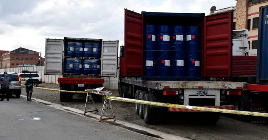 La FELCN confisca 96 toneladas de precursores para drogas