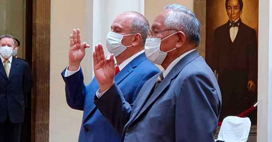 Retornan Murillo y Cárdenas; Añez vuelve a posesionar a ministros censurados por la Asamblea