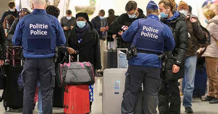Bélgica detecta cuatro casos de la nueva cepa de coronavirus