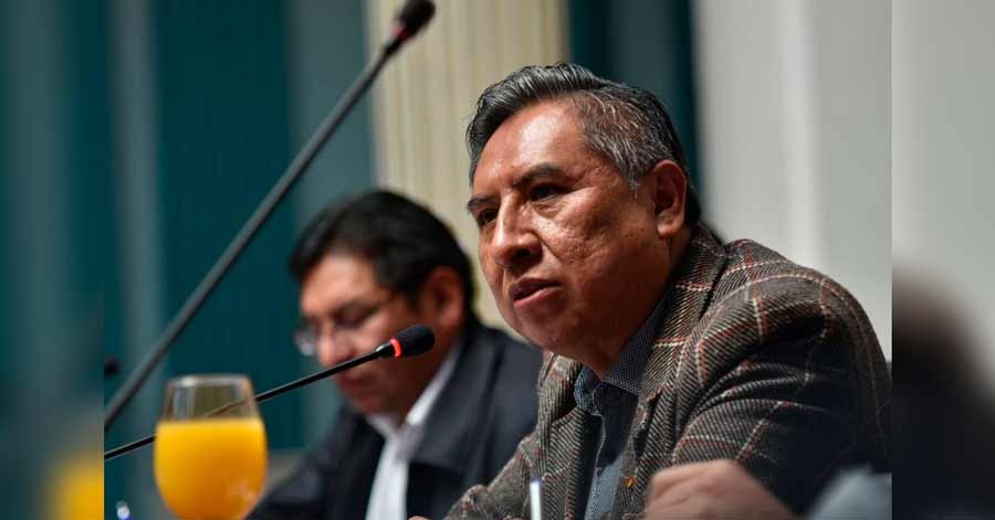 Canciller denuncia que Áñez actuó con negligencia criminal frente al COVID-19