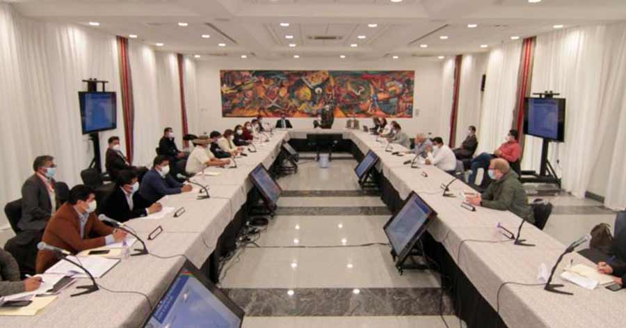 Comienza reunión entre Arce y gobernadores para coordinar acciones contra la pandemia
