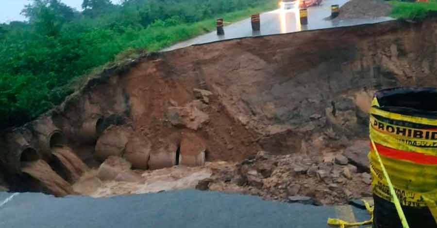 La ABC confirma que el tránsito en la ruta Santa Cruz-Cochabamba queda suspendido “hasta nuevo aviso”