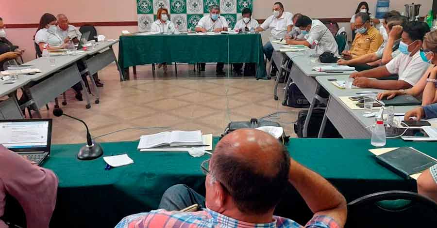 Médicos advierten con paro indefinido si no son convocados para ajustar Ley de Emergencia Sanitaria