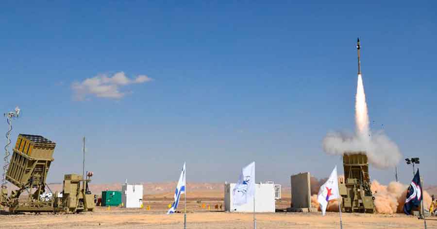 Israel probó con éxito el sistema de defensa Cúpula de Hierro para rechazar múltiples ataques con drones