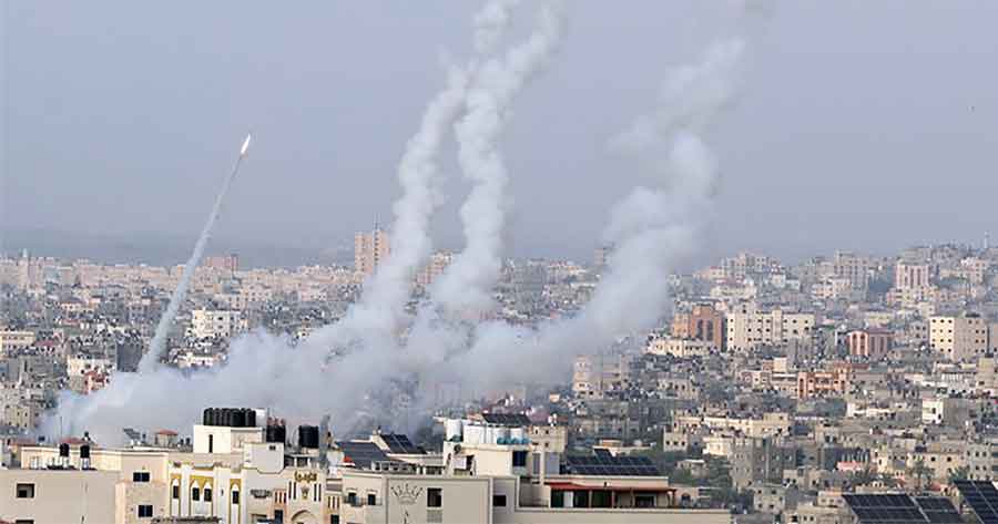 Israel lanzó un ataque aéreo contra objetivos del grupo terrorista Hamas en respuesta por el lanzamiento de cohetes desde la Franja de Gaza