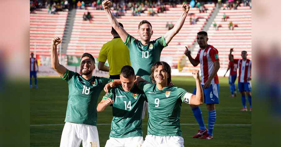 Bolivia golea a Paraguay y renace su ilusión en las Eliminatorias