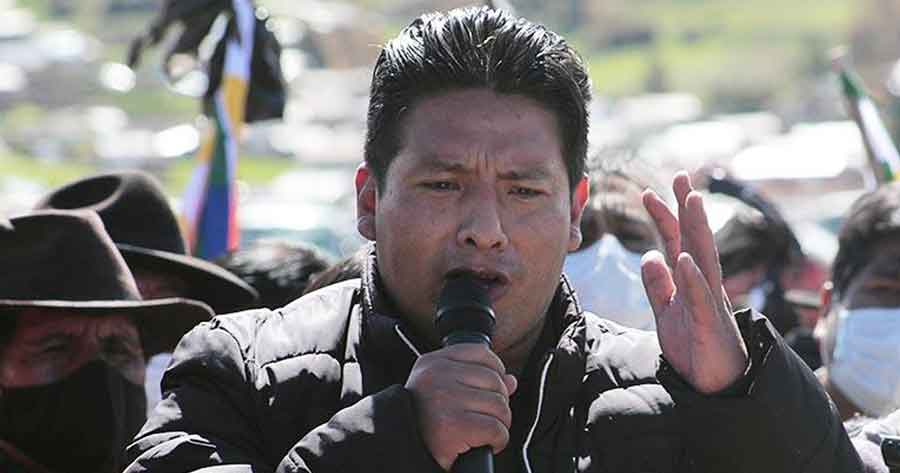 Fiscalía pide detención preventiva de tres meses para el gobernador Santos Quispe