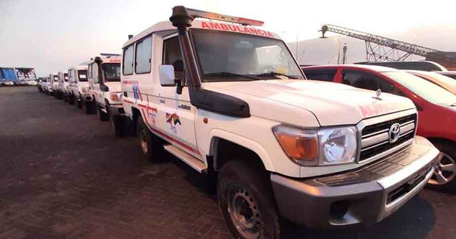 Ambulancias adquiridas irregularmente por la Gobernación de Potosí llegan a Iquique