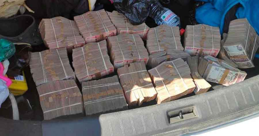 Allanamiento descubre casi 7 millones de bolivianos y 130.000 dólares en un domicilio en El Alto