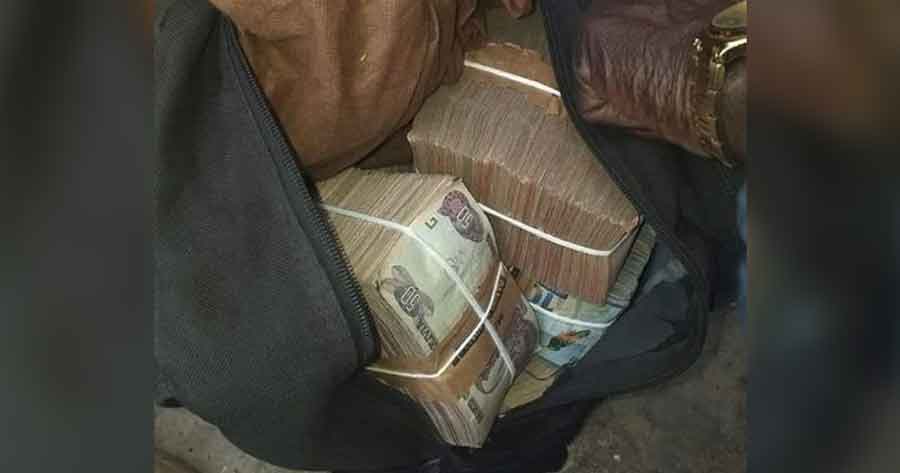 La Policía aprehende a una pareja que llevaba de forma sospechosa más de Bs 1 millón