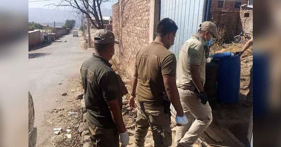 Hallan el cadáver de una mujer enterrado en una habitación en Cochabamba