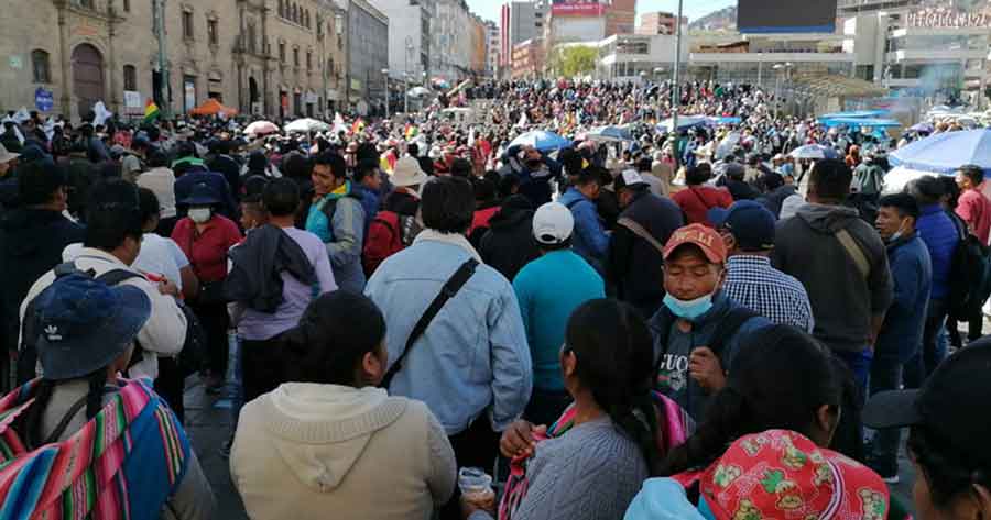 Cabildo liderado por cocaleros pide cesar persecución de dirigentes y Censo en 2023