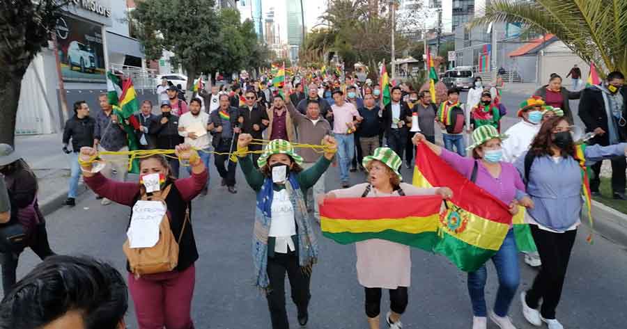 La Paz | Piden a la Policía garantizar el Cabildo y evitar agresiones de grupos violentos