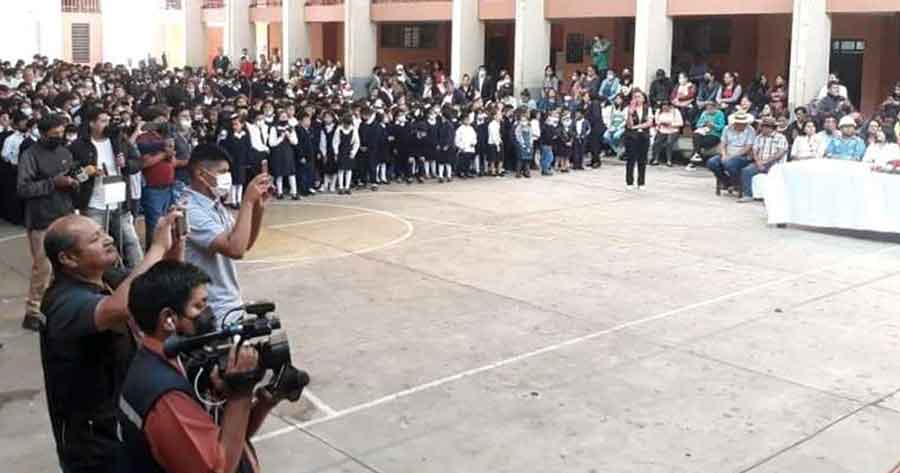 Federación de Maestros en Tarija se resiste a la aplicación de la nueva malla curricular 