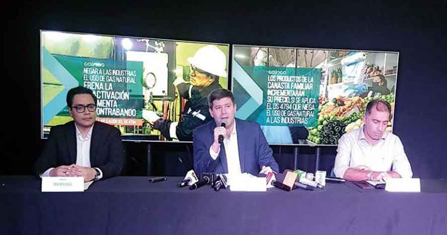 El Gobierno comienza a quitar gas a industrias para exportarlo 