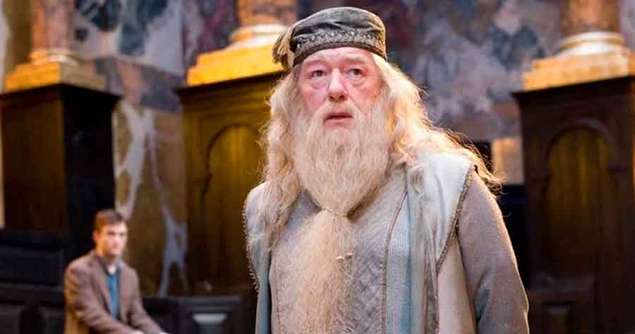 Muere Michael Gambon, quien interpretó al profesor Albus Dumbledore en Harry Potter y al detective 